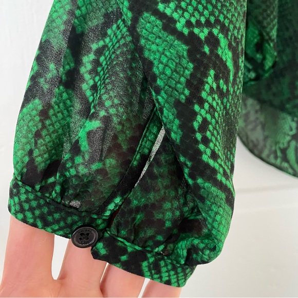 Michael Kors | Snake Print Blouse - Picture 4 of 6